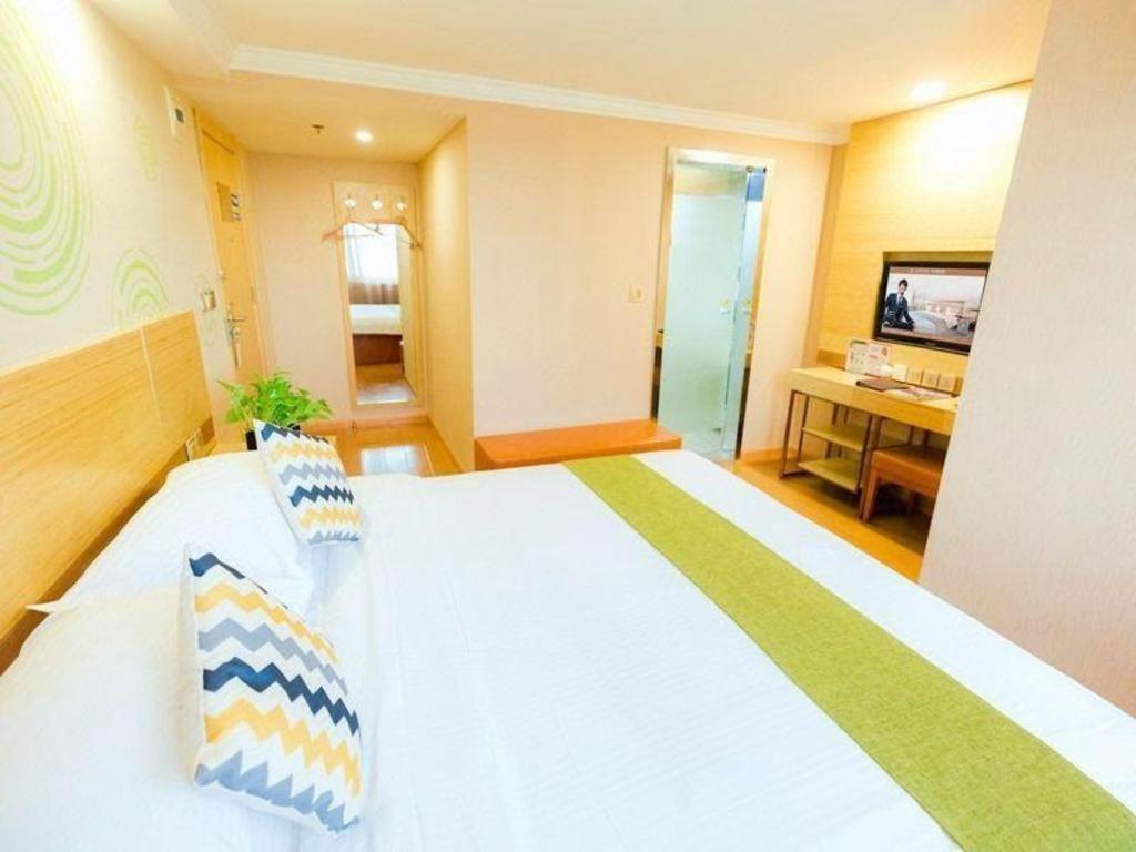 Greentree Inn Shanghai Guangxin Road Tongji Hospital Express Hotel Dış mekan fotoğraf