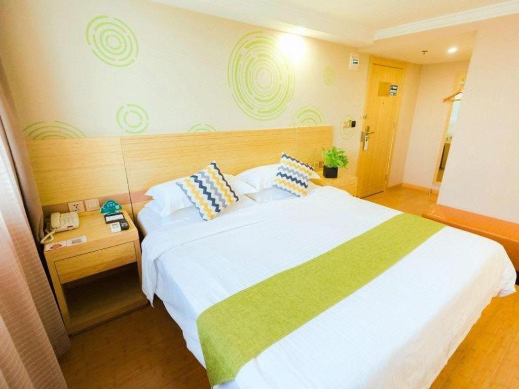 Greentree Inn Shanghai Guangxin Road Tongji Hospital Express Hotel Dış mekan fotoğraf