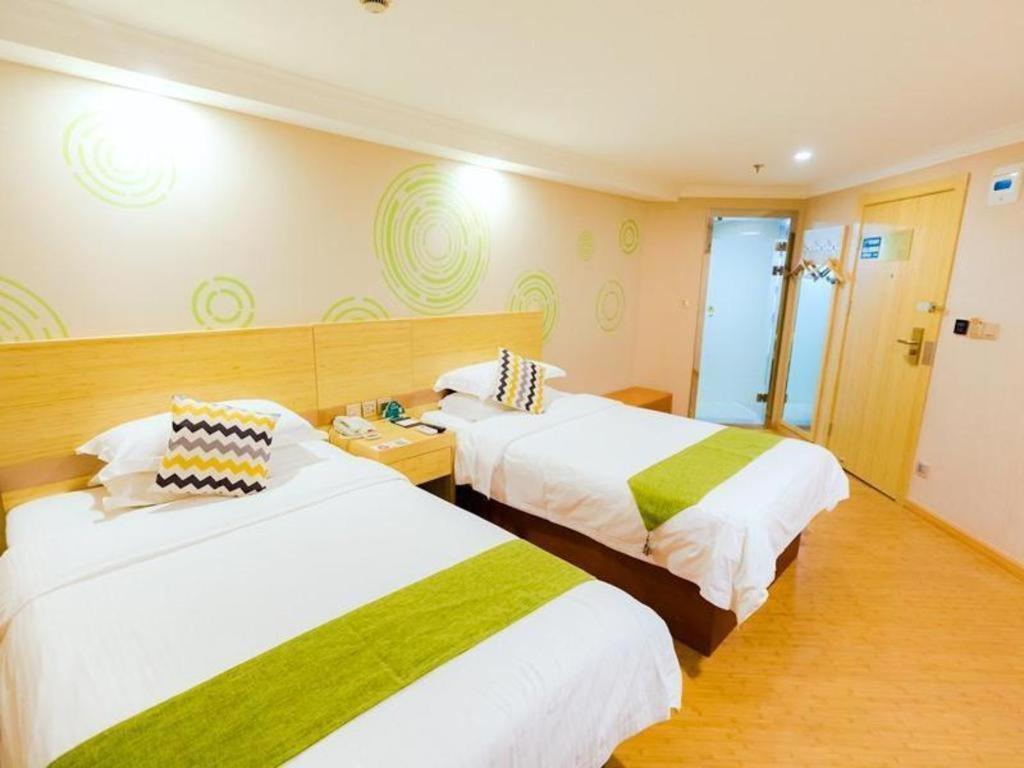 Greentree Inn Shanghai Guangxin Road Tongji Hospital Express Hotel Dış mekan fotoğraf