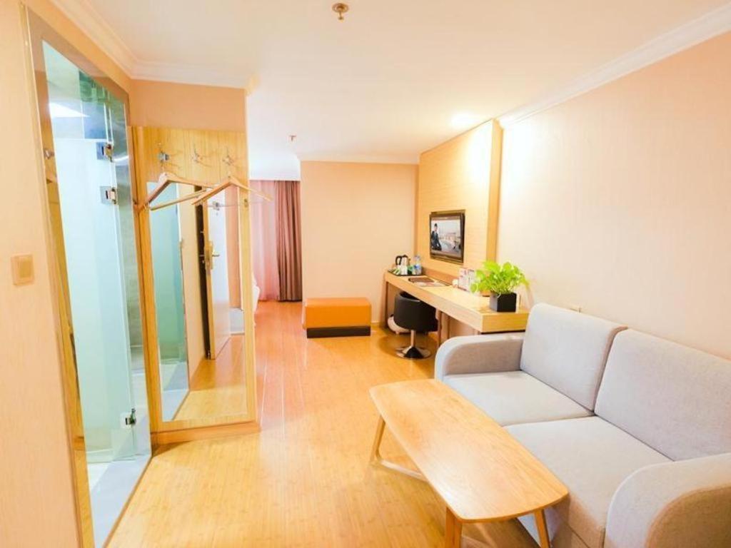 Greentree Inn Shanghai Guangxin Road Tongji Hospital Express Hotel Dış mekan fotoğraf